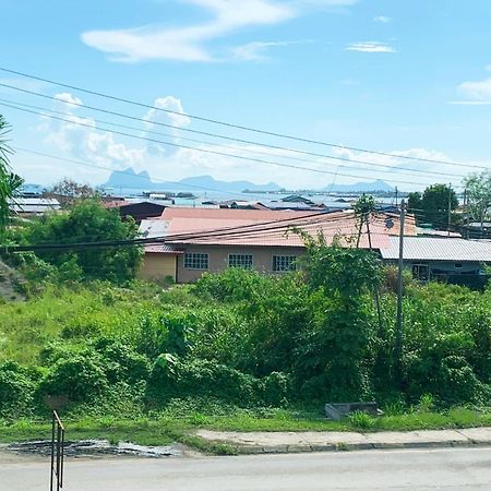 Ae Semporna Guesthouse 极潜旅店 エクステリア 写真