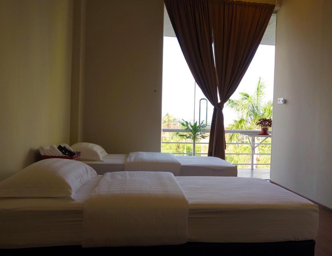 Ae Semporna Guesthouse 极潜旅店 エクステリア 写真
