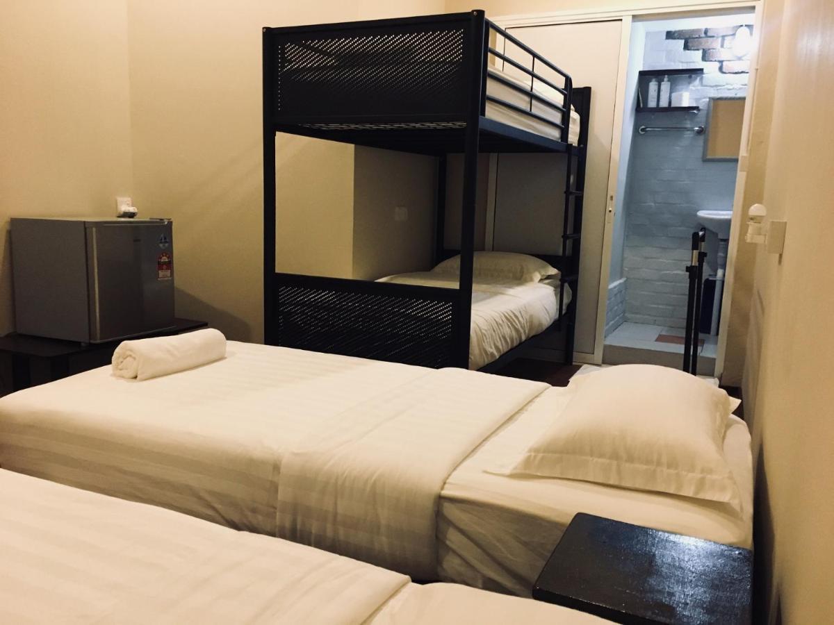Ae Semporna Guesthouse 极潜旅店 エクステリア 写真