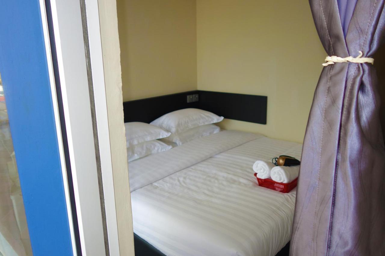 Ae Semporna Guesthouse 极潜旅店 エクステリア 写真