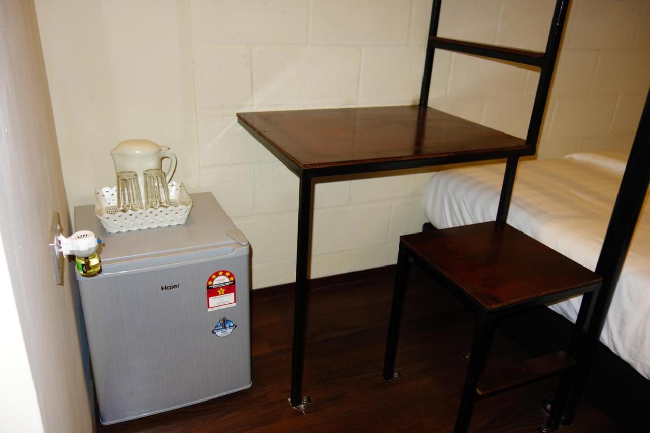 Ae Semporna Guesthouse 极潜旅店 エクステリア 写真