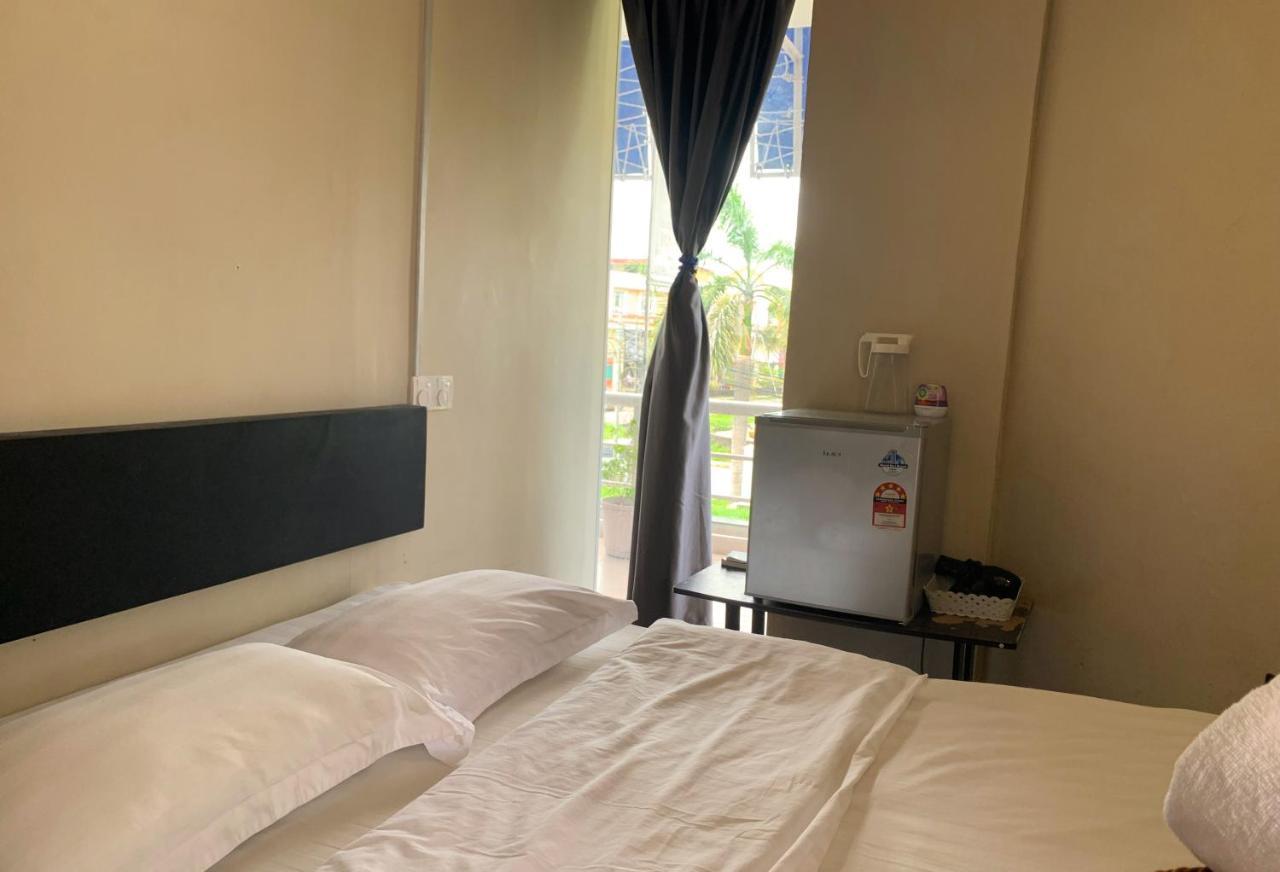 Ae Semporna Guesthouse 极潜旅店 エクステリア 写真