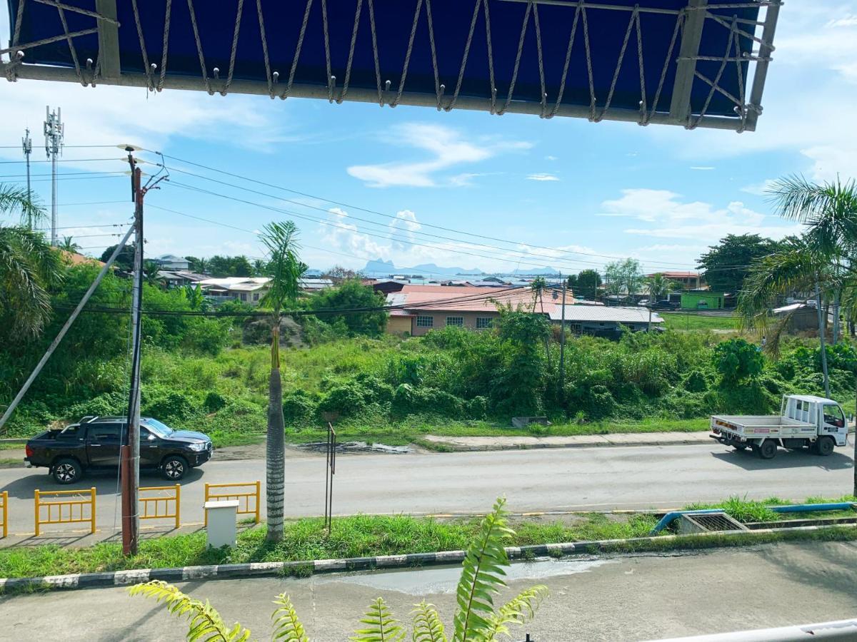 Ae Semporna Guesthouse 极潜旅店 エクステリア 写真