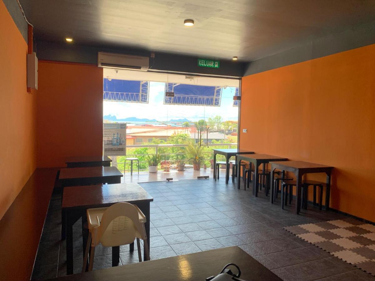 Ae Semporna Guesthouse 极潜旅店 エクステリア 写真